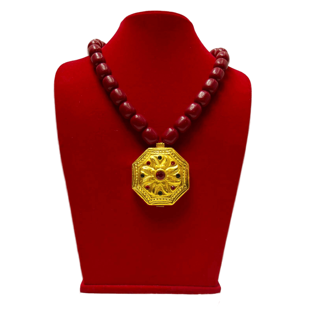 Necklaces Interiors av c