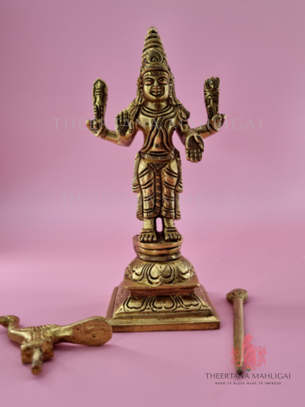 Thiruchendur Murugan with Detachable Vel and Mayil - Image 2