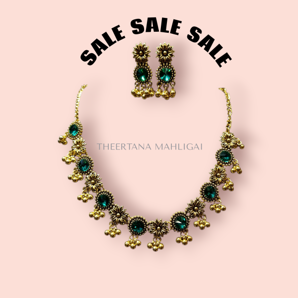 Retro Green Stone with Gold Flower + Earrings